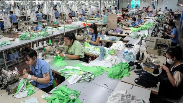 越南美国“达成协议”，服装行业是否捅了中国一刀？